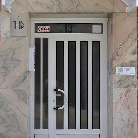 Hostal La Pilarica Патерна Екстериор снимка