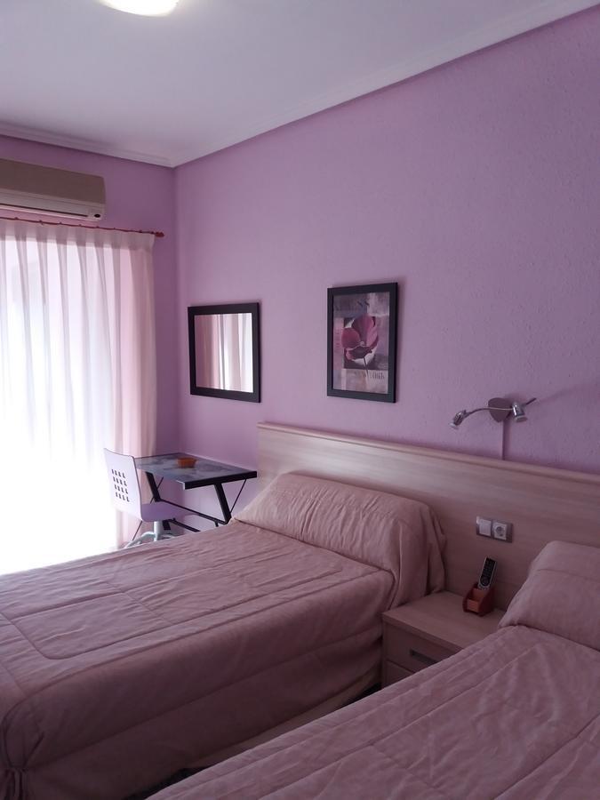 Hostal La Pilarica Патерна Стая снимка